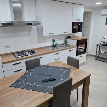 Rosselli House 5 Apartment Palermo